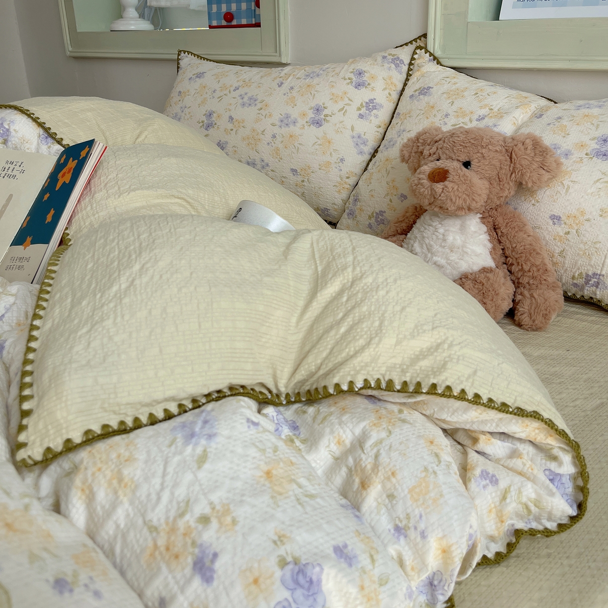 91家纺网 家纺一手货源 找家纺 凯洛奇 2026春夏新款A类高品质泡芙纱贝壳边四件套 紫雾花事