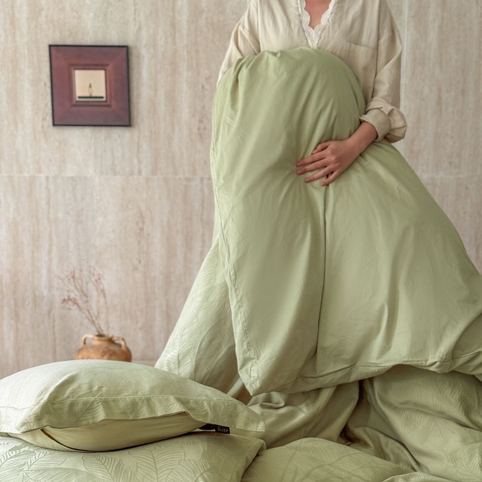 91家纺网 家纺一手货源 找家纺 奈萝家纺 2026新款长绒棉纯棉水洗全棉浮雕提花四件套 悠丽