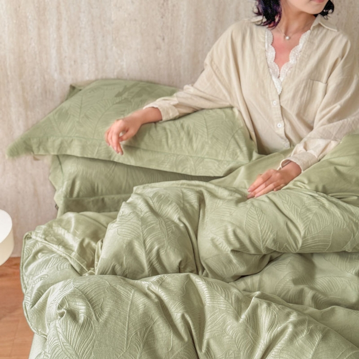 91家纺网 家纺一手货源 找家纺 奈萝家纺 2026新款长绒棉纯棉水洗全棉浮雕提花四件套 悠丽