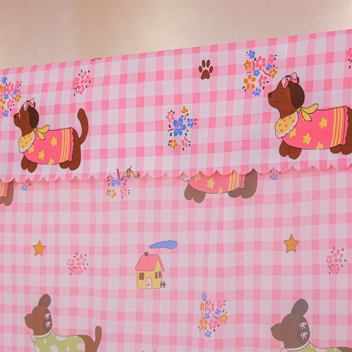 91家纺网 家纺一手货源 找家纺 迪凡保罗蚊帐 2026新款2606专版卡通回底全底AB版遮光帘坐床蚊帐 拉拉狗-无床帘