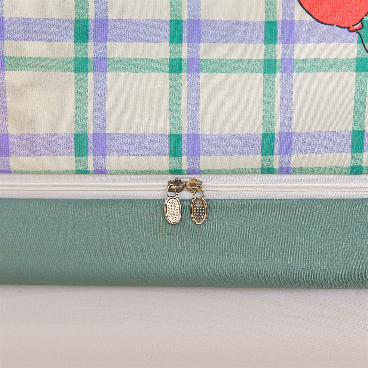 91家纺网 家纺一手货源 找家纺 迪凡保罗蚊帐 2026新款2606专版卡通回底全底AB版遮光帘坐床蚊帐 动物世界-无床帘