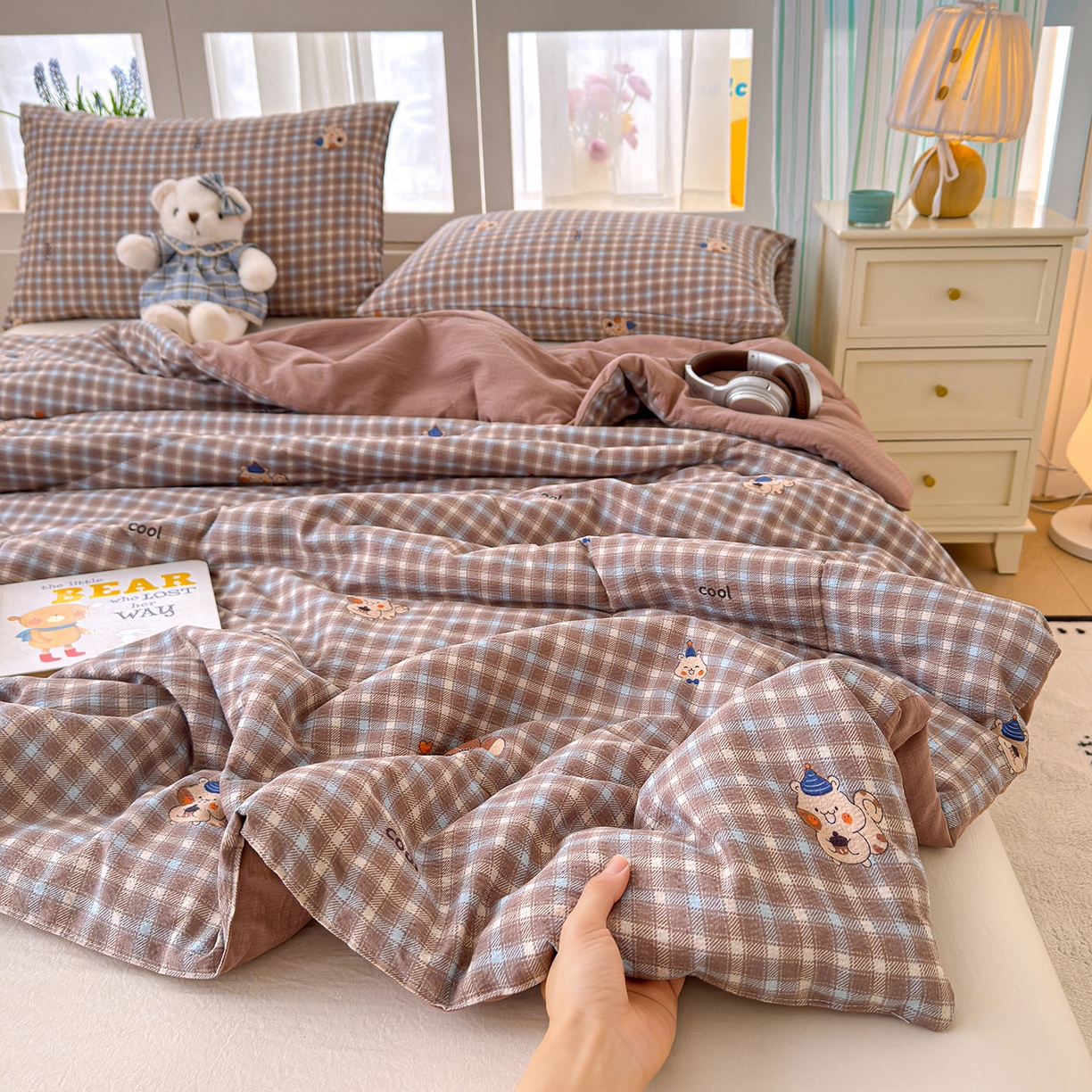 91家纺网 家纺一手货源 找家纺 弗苓家纺 2026新款A类云感有氧双层纱夏被夏凉被 英伦小熊