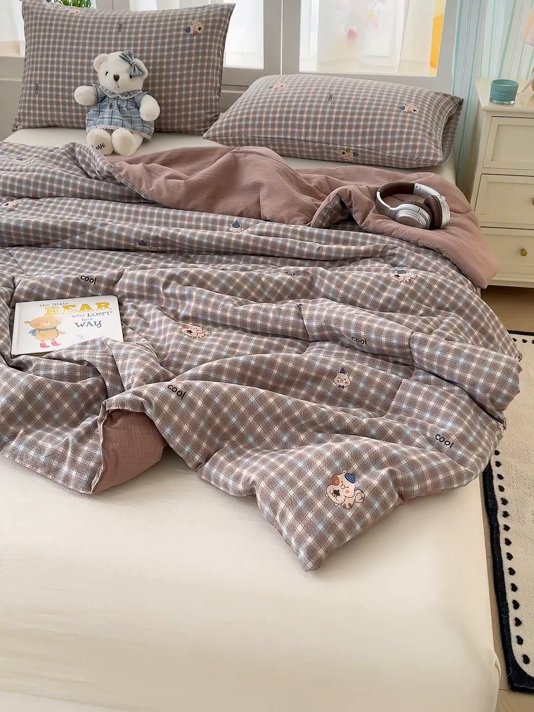 91家纺网 家纺一手货源 找家纺 弗苓家纺 2026新款A类云感有氧双层纱夏被夏凉被 英伦小熊