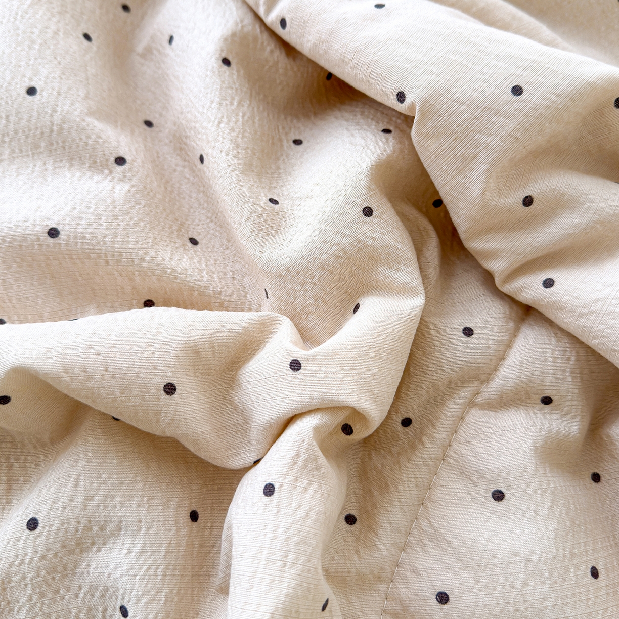 91家纺网 家纺一手货源 找家纺 弗苓家纺 2026新款A类云感有氧双层纱夏被夏凉被 小奶球