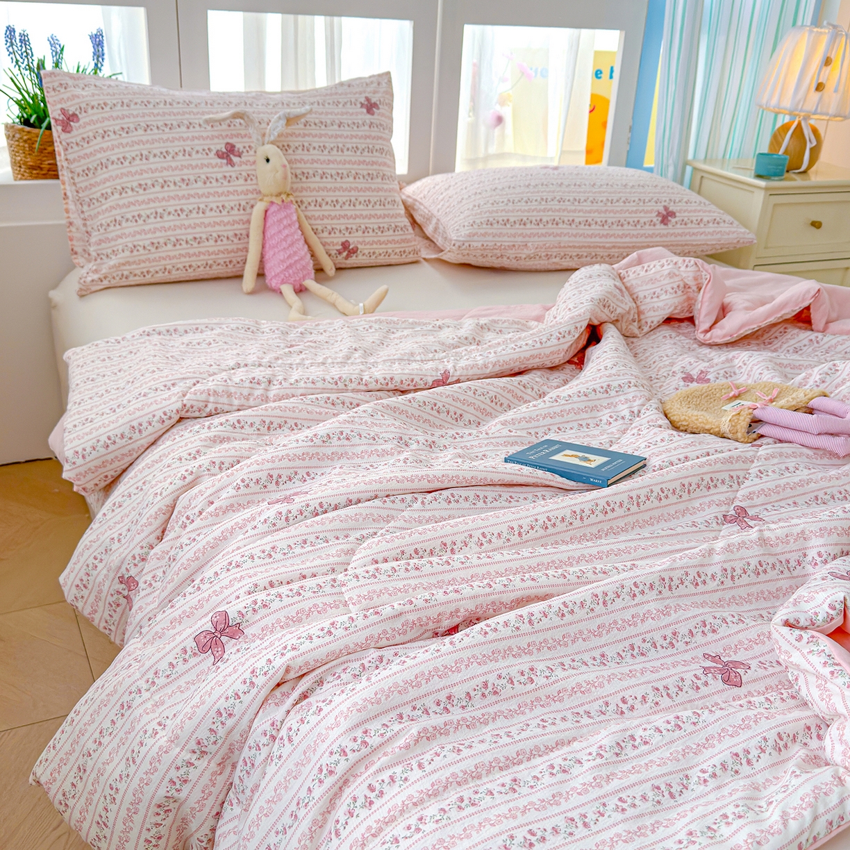 91家纺网 家纺一手货源 找家纺 弗苓家纺 2026新款A类云感有氧双层纱夏被夏凉被 晚香玉