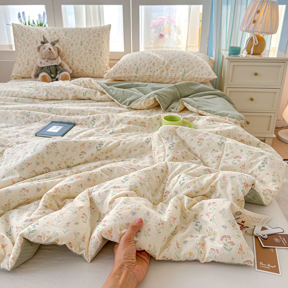 91家纺网 家纺一手货源 找家纺 弗苓家纺 2026新款A类云感有氧双层纱夏被夏凉被 春日小花