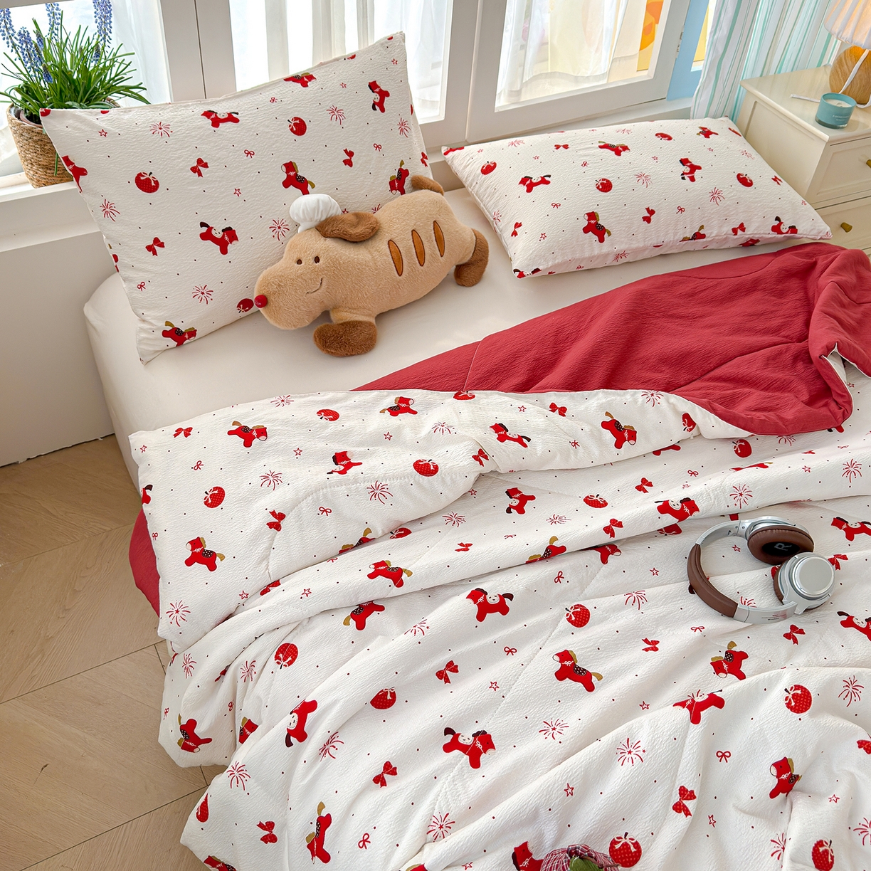 91家纺网 家纺一手货源 找家纺 弗苓家纺 2026新款A类云感有氧双层纱夏被夏凉被 红果小马