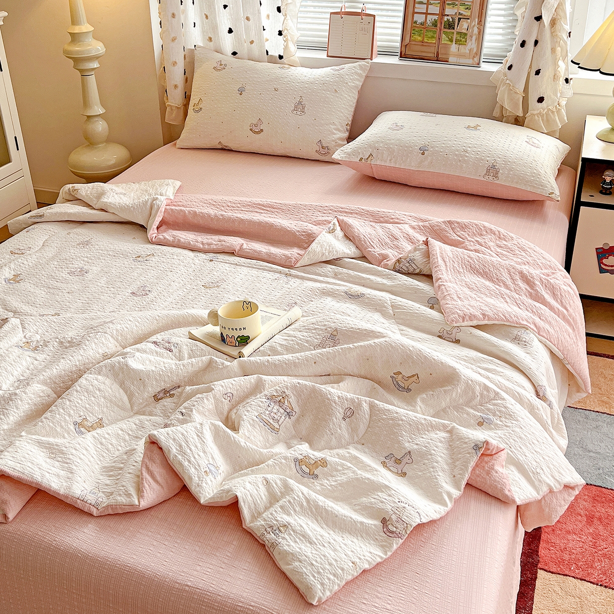 91家纺网 家纺一手货源 找家纺 （总）梦莱斯 2026新款小清新印花水洗夏被四件套-简单款