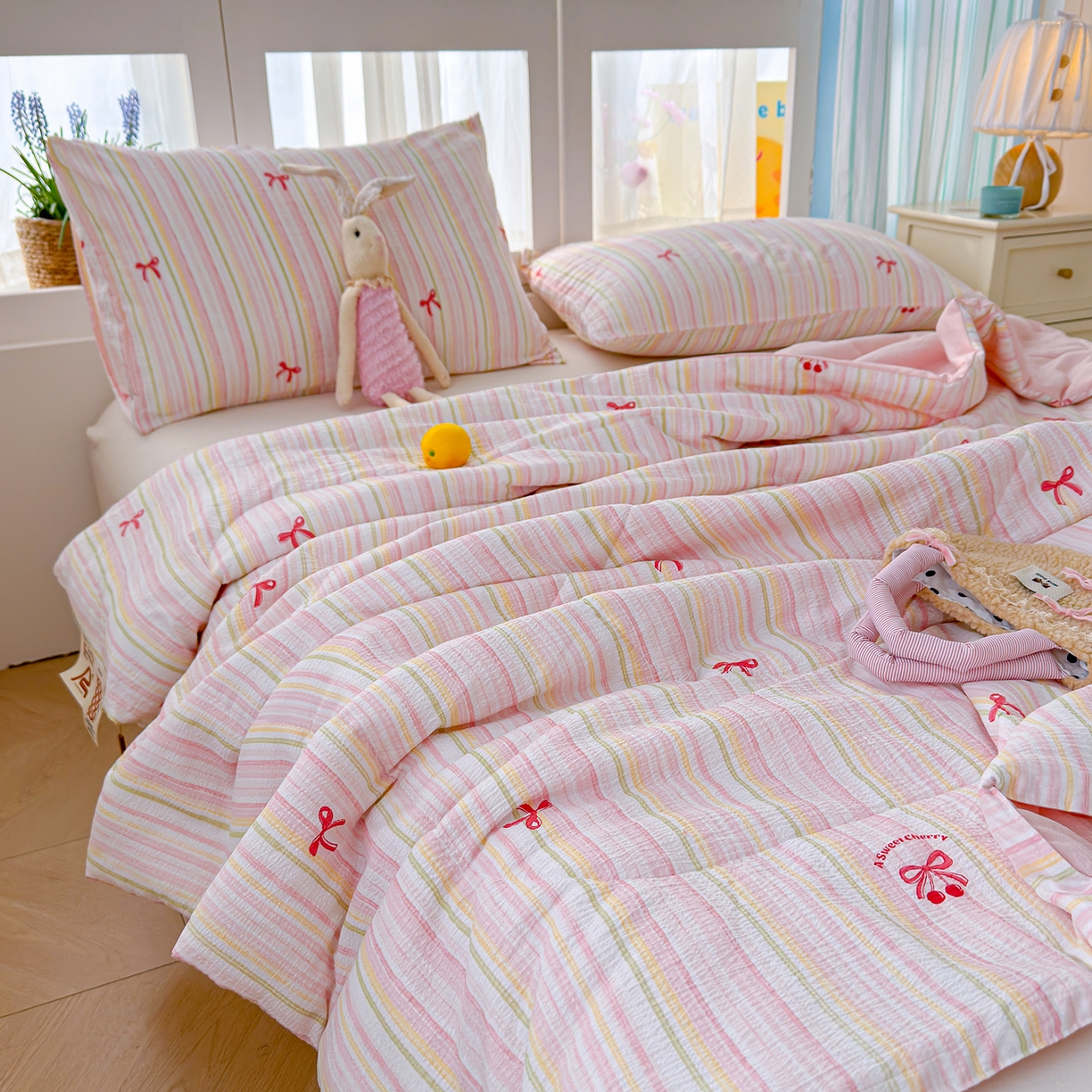 91家纺网 家纺一手货源 找家纺 弗苓家纺 2026新款A类云感有氧双层纱夏被夏凉被 奶油泡芙