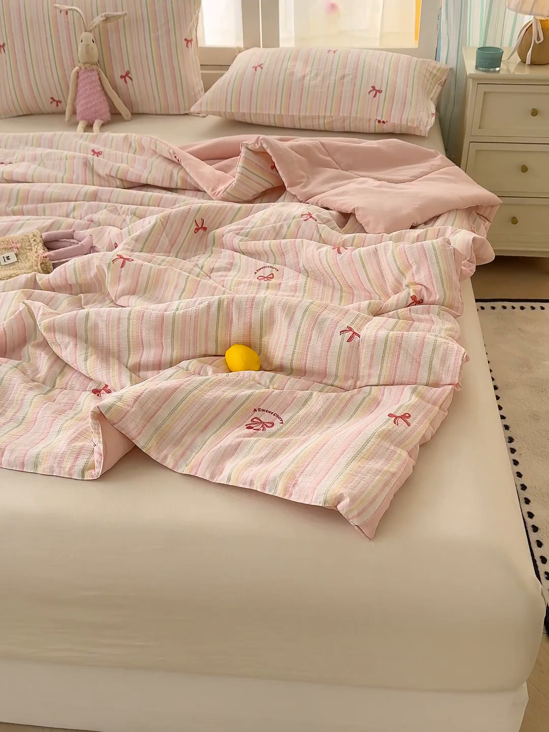 91家纺网 家纺一手货源 找家纺 弗苓家纺 2026新款A类云感有氧双层纱夏被夏凉被 奶油泡芙