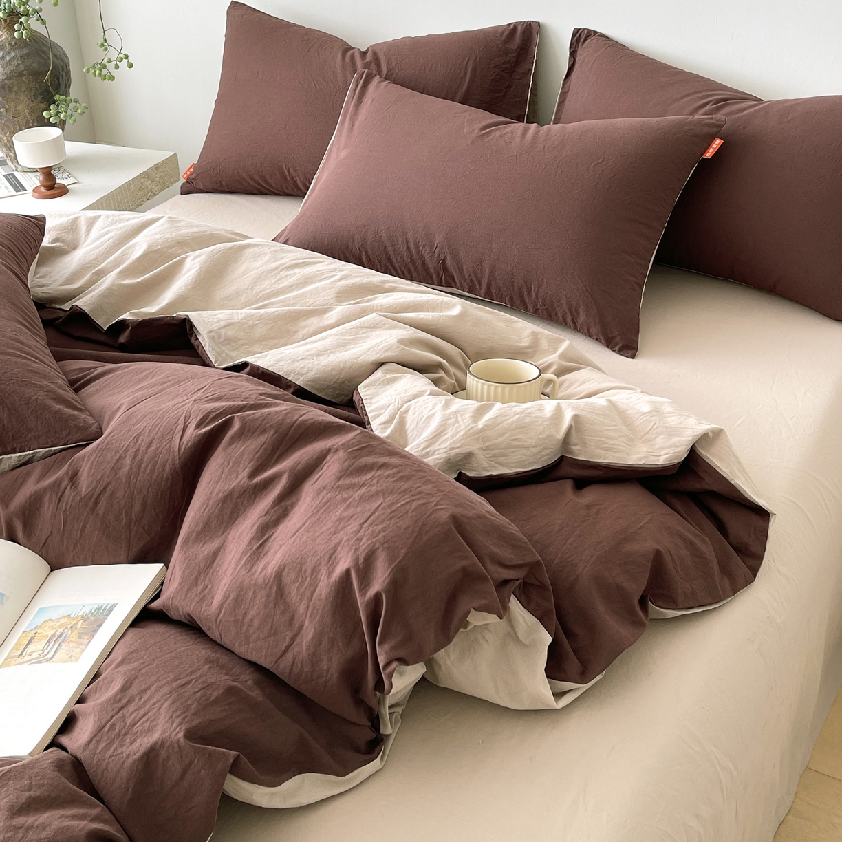 91家纺网 家纺一手货源 找家纺 春皖家纺 2026春夏新款双拼全棉纯棉水洗棉四件套 慕斯棕-卡其