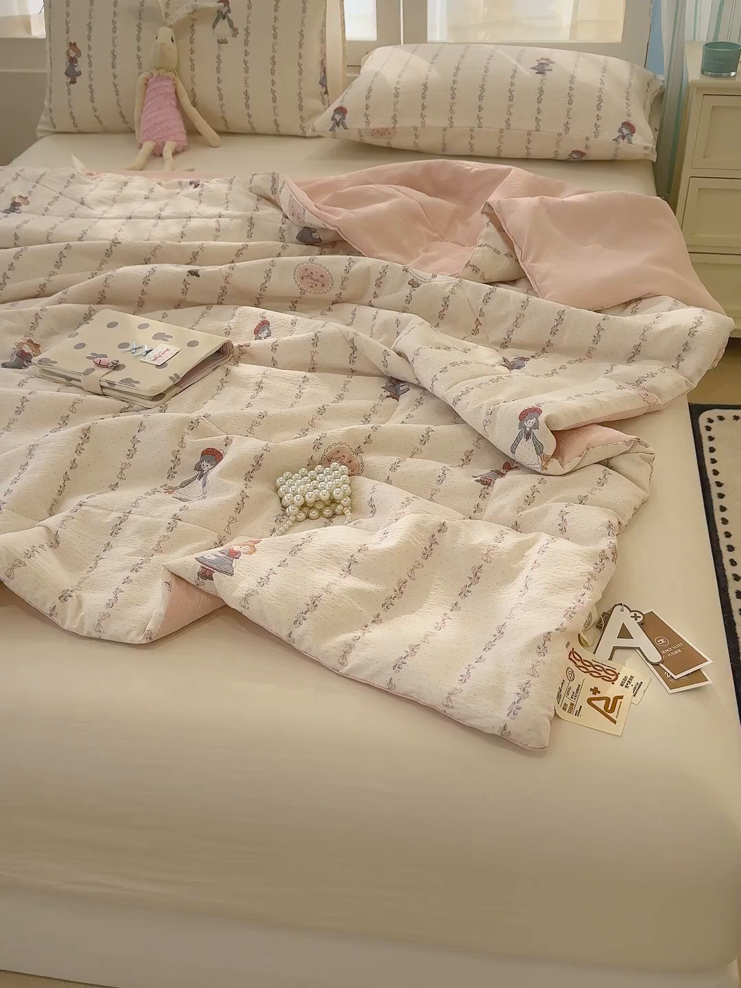 91家纺网 家纺一手货源 找家纺 弗苓家纺 2026新款A类云感有氧双层纱夏被夏凉被 午后花园