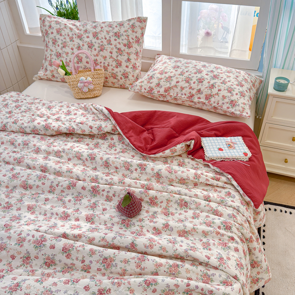 91家纺网 家纺一手货源 找家纺 弗苓家纺 2026新款A类云感有氧双层纱夏被夏凉被 梨花落