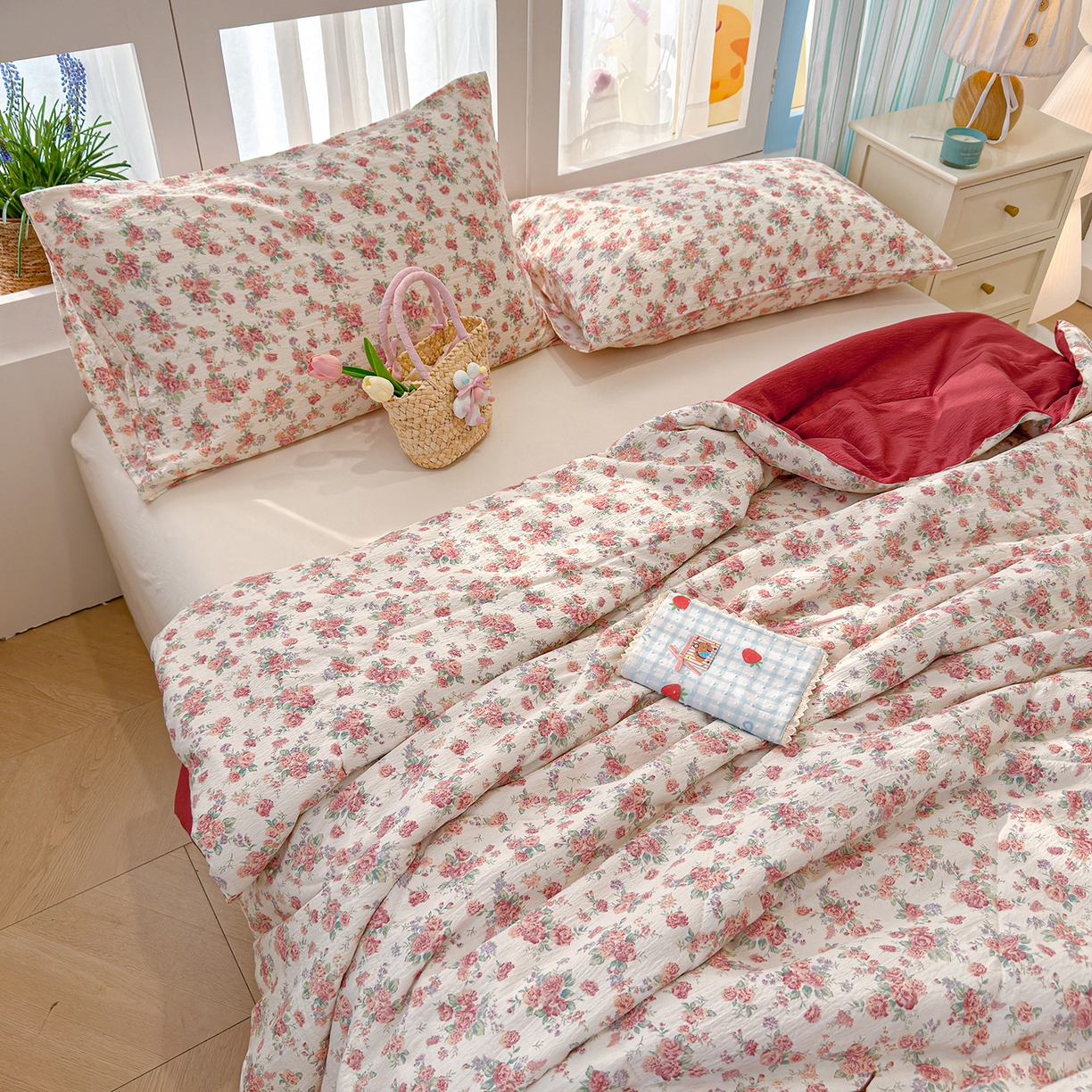 91家纺网 家纺一手货源 找家纺 弗苓家纺 2026新款A类云感有氧双层纱夏被夏凉被 梨花落