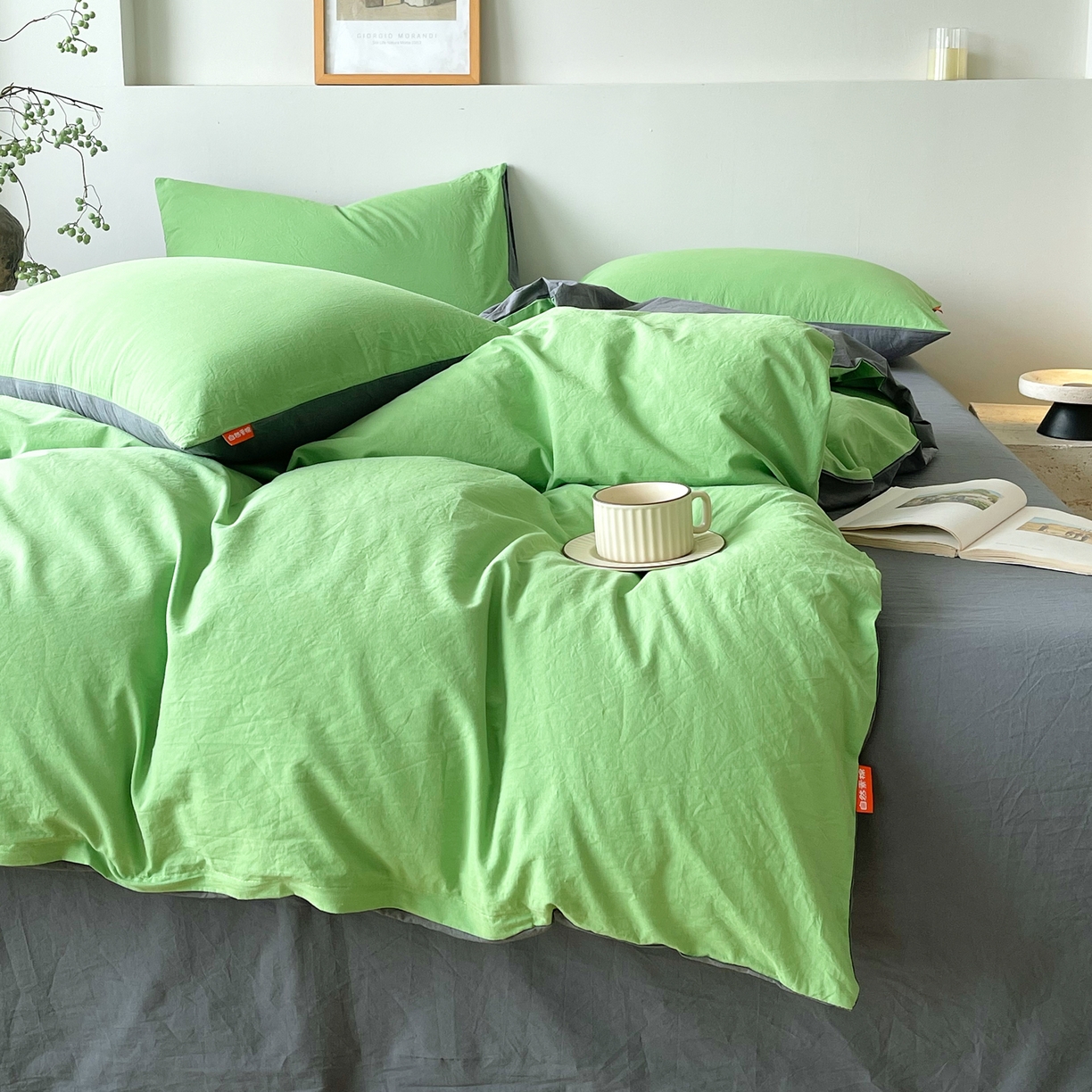 91家纺网 家纺一手货源 找家纺 春皖家纺 2026春夏新款双拼全棉纯棉水洗棉四件套 青草绿-墨灰