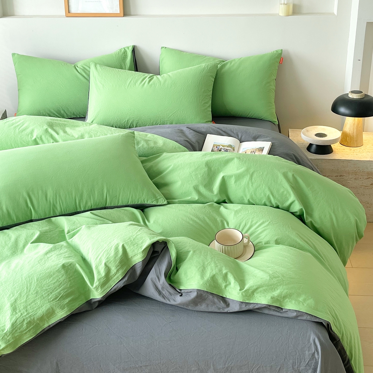 91家纺网 家纺一手货源 找家纺 春皖家纺 2026春夏新款双拼全棉纯棉水洗棉四件套 青草绿-墨灰