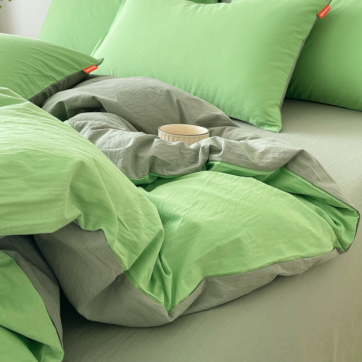 91家纺网 家纺一手货源 找家纺 春皖家纺 2026春夏新款双拼全棉纯棉水洗棉四件套 青草绿-墨绿