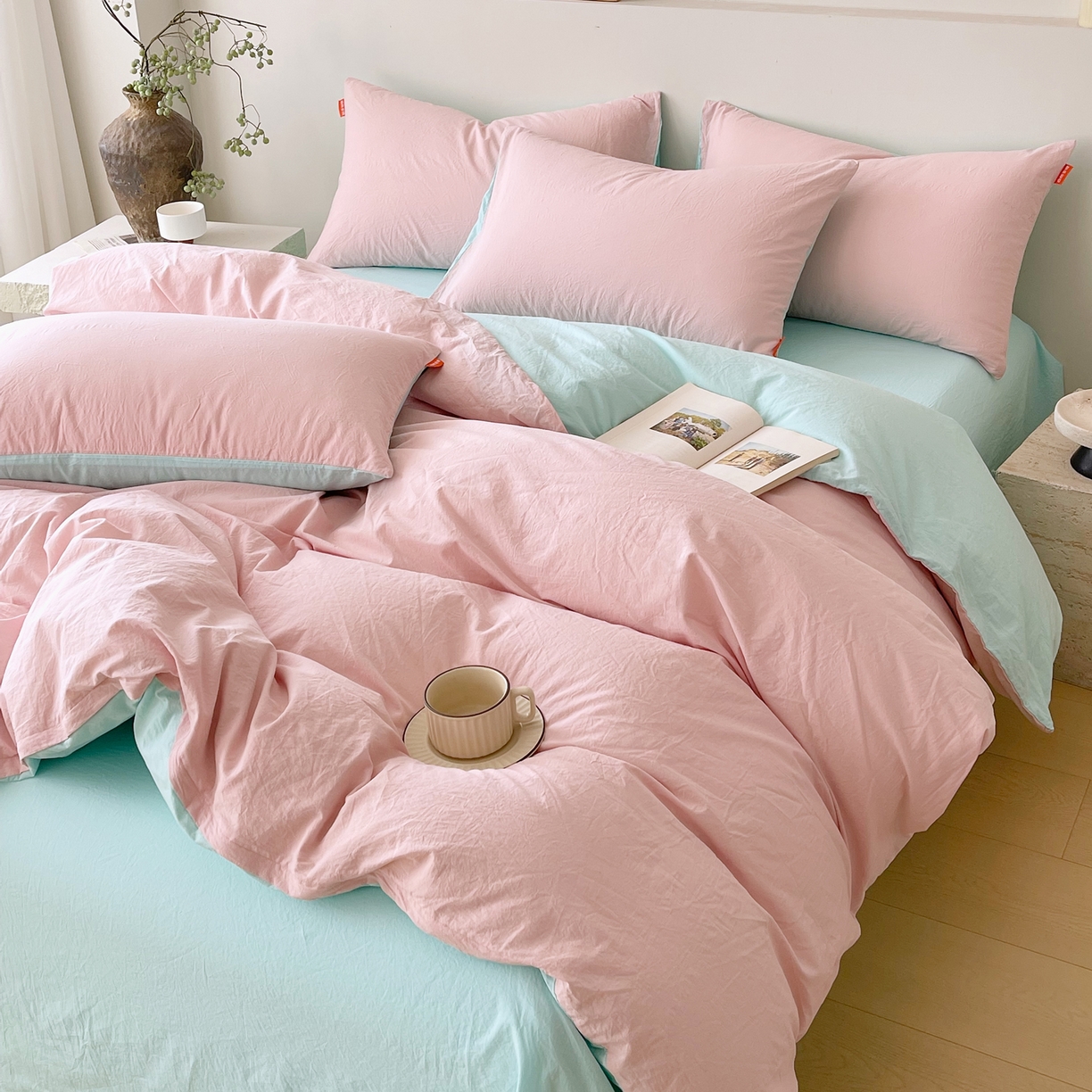 91家纺网 家纺一手货源 找家纺 春皖家纺 2026春夏新款双拼全棉纯棉水洗棉四件套 樱花粉-翠兰