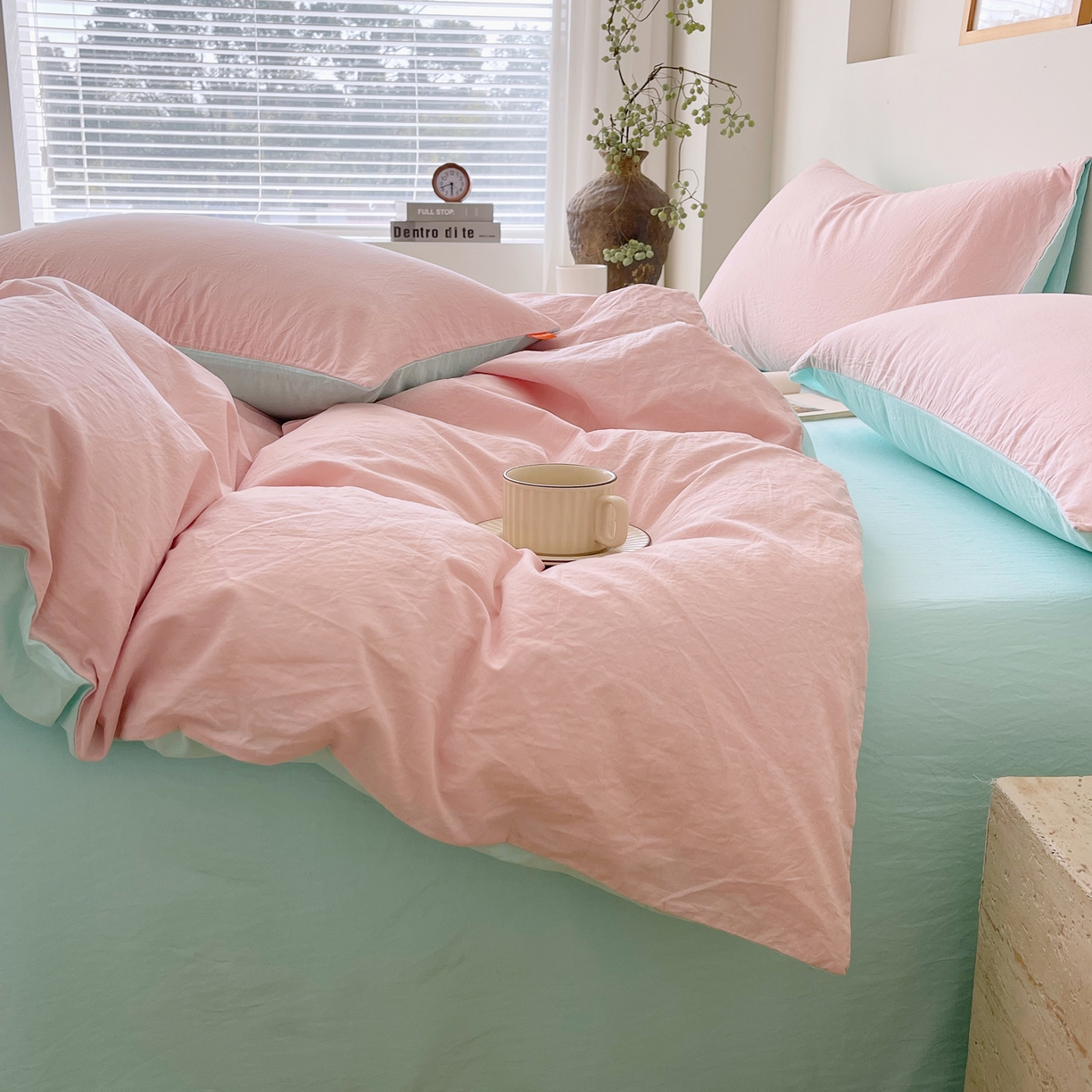 91家纺网 家纺一手货源 找家纺 春皖家纺 2026春夏新款双拼全棉纯棉水洗棉四件套 樱花粉-翠兰