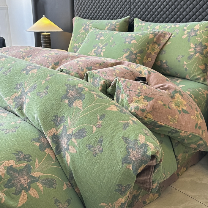 91家纺网 家纺一手货源 找家纺 云天家纺 2026新款A类全棉纯棉色织提花双层纱纽扣款四件套 百合颂绿