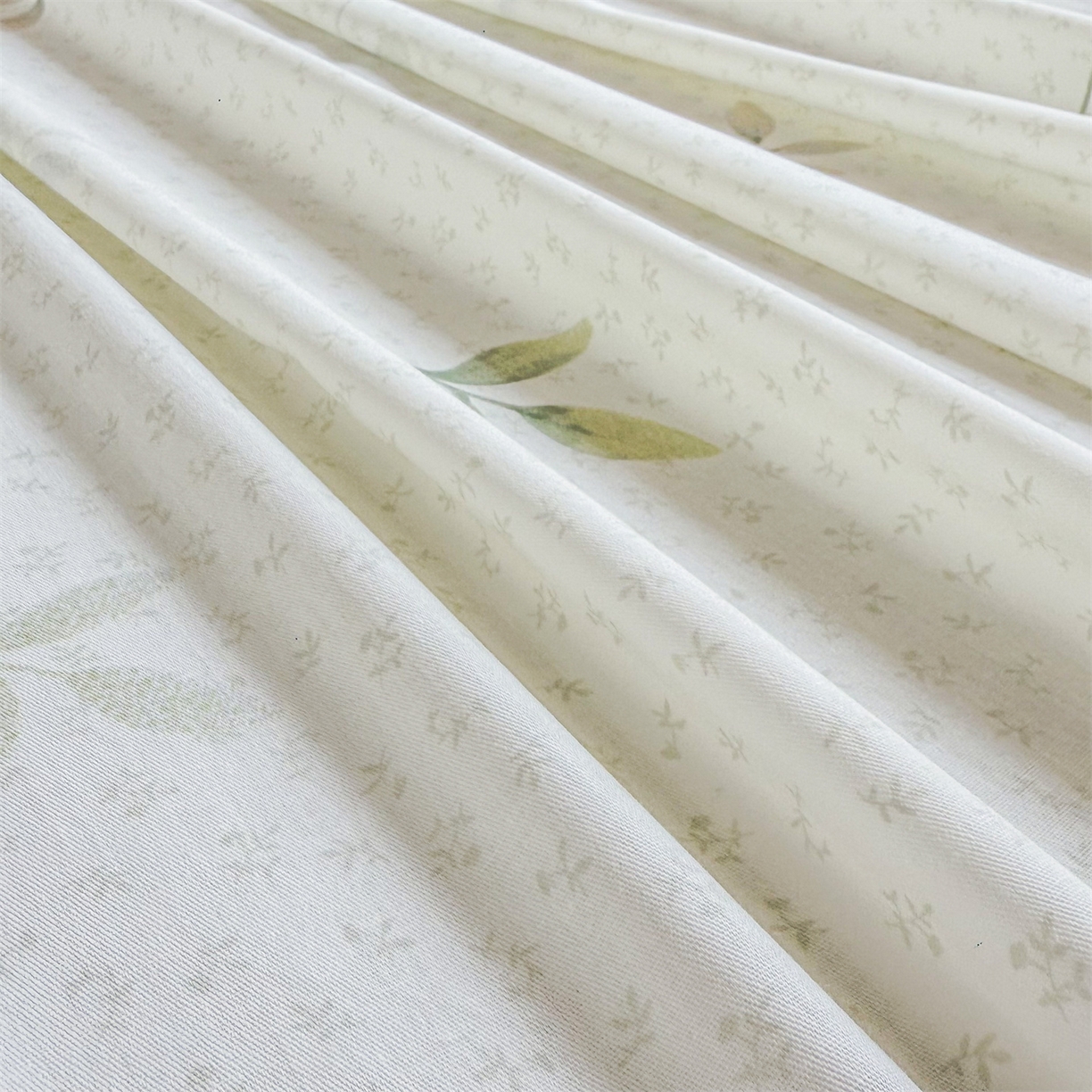 91家纺网 家纺一手货源 找家纺 晨晨家纺 2026春夏新款小清新全棉纯棉印花床单三件套 幸运叶