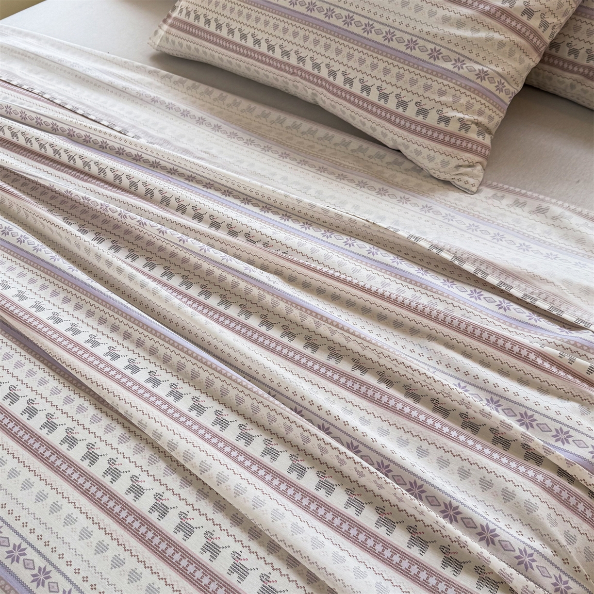 91家纺网 家纺一手货源 找家纺 晨晨家纺 2026春夏新款小清新全棉纯棉印花床单三件套 波西米亚