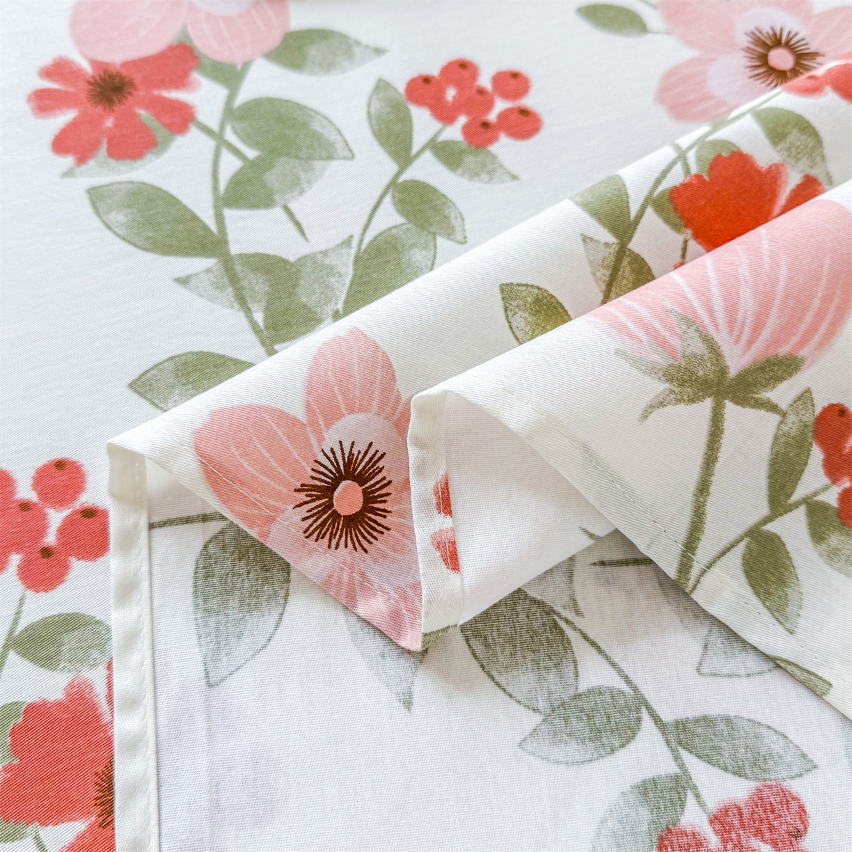 91家纺网 家纺一手货源 找家纺 晨晨家纺 2026春夏新款小清新全棉纯棉印花床单三件套 丛林意趣