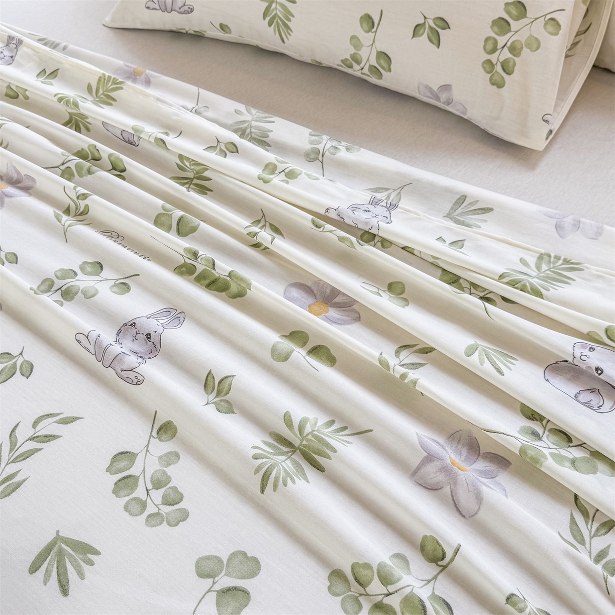 91家纺网 家纺一手货源 找家纺 晨晨家纺 2026春夏新款小清新全棉纯棉印花床单三件套 安妮兔