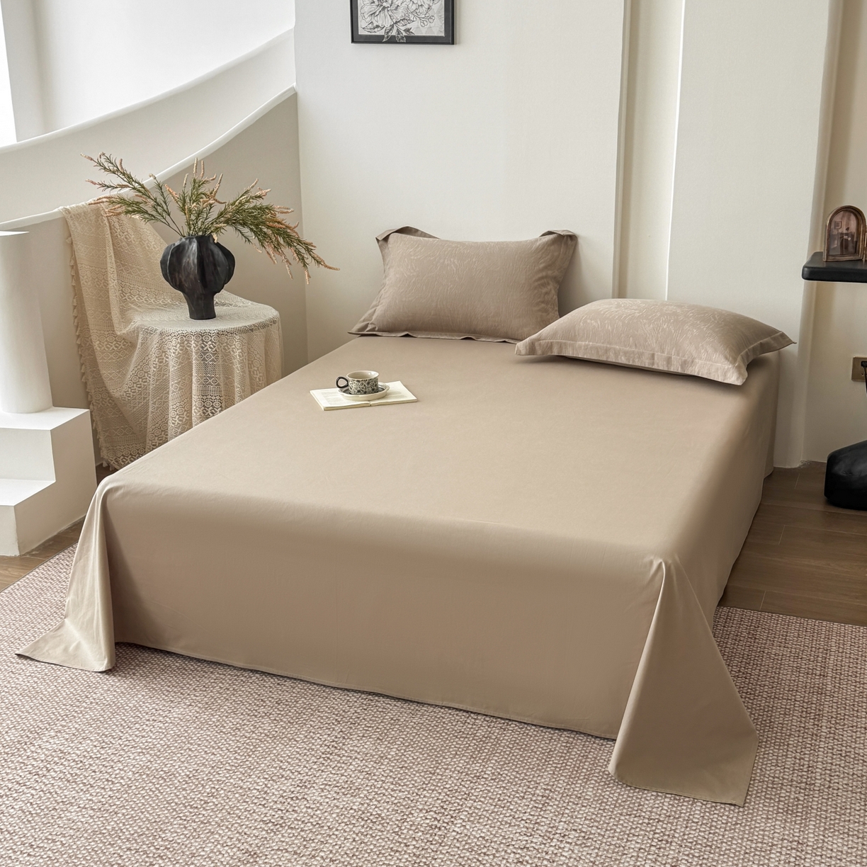 91家纺网 家纺一手货源 找家纺 玉相逢 2026春夏新款全棉60S长绒棉立体厚织提花夏被四件套 克拉拉-金属灰