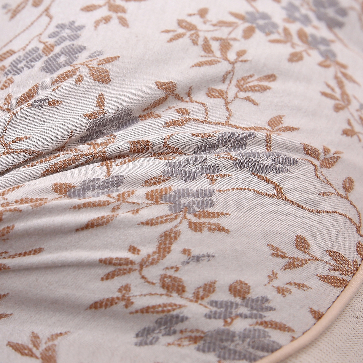 91家纺网 家纺一手货源 找家纺 梦叶草 2026新款棉麻荞麦提花护颈枕 咖色叶子