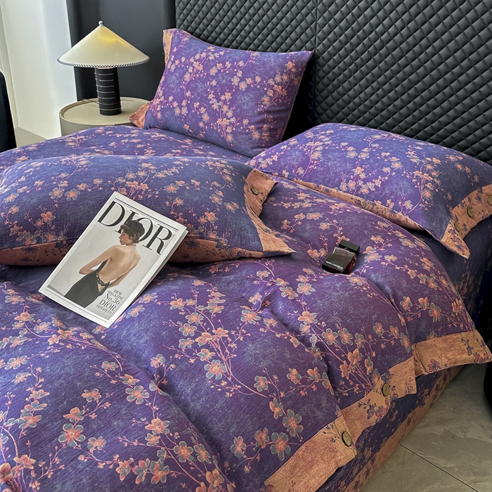 91家纺网 家纺一手货源 找家纺 云天家纺 2026新款A类全棉纯棉色织提花双层纱纽扣款四件套 梅花深紫（套版）