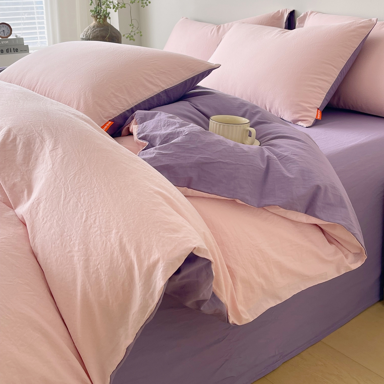 91家纺网 家纺一手货源 找家纺 春皖家纺 2026春夏新款双拼全棉纯棉水洗棉四件套 樱花粉-水晶紫