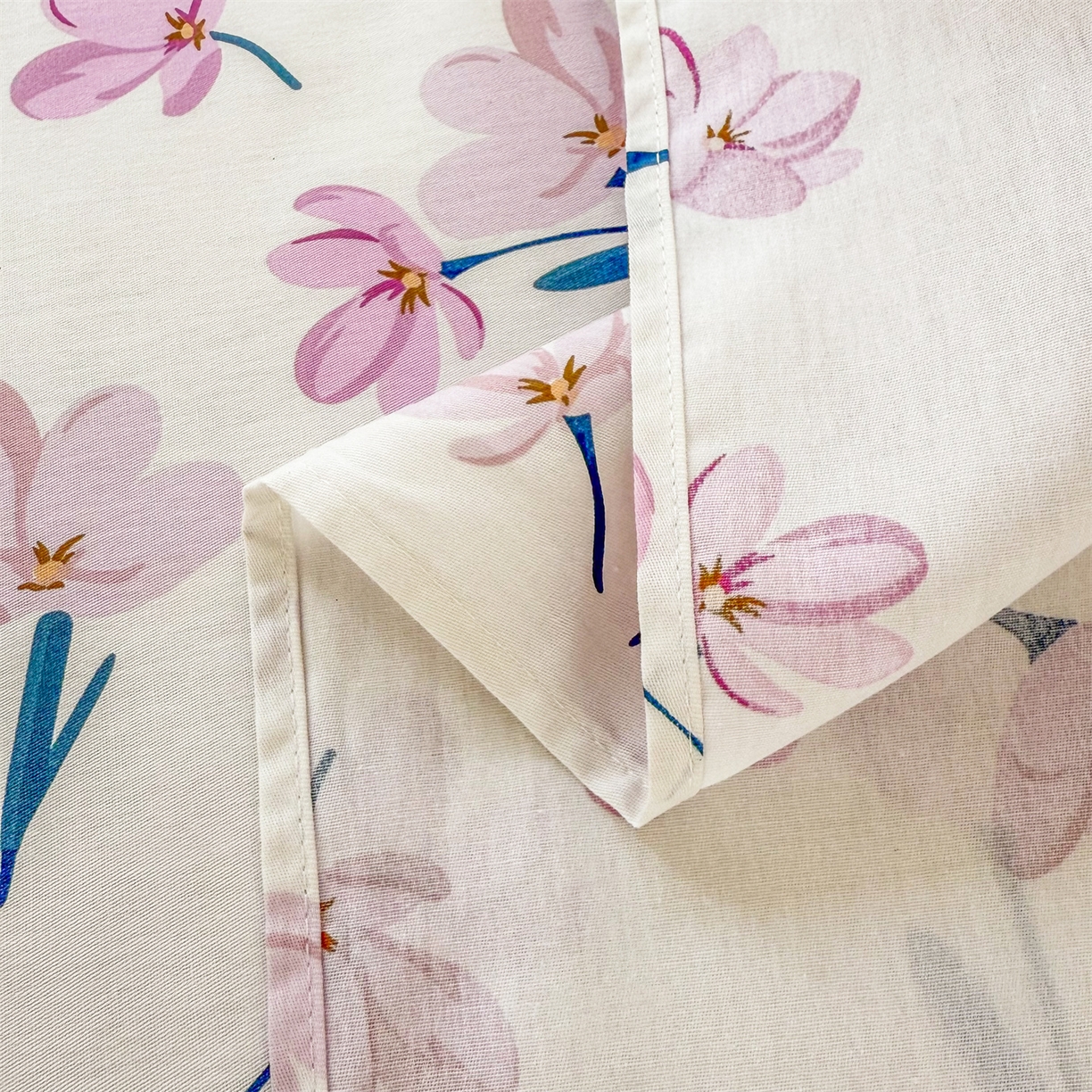 91家纺网 家纺一手货源 找家纺 晨晨家纺 2026春夏新款小清新全棉纯棉印花床单三件套 悠蓝