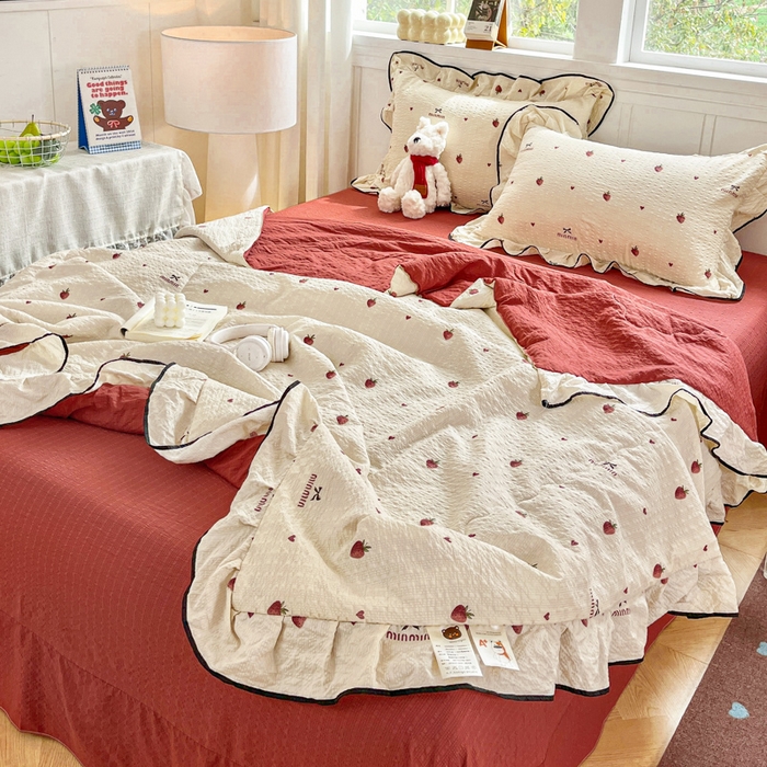 91家纺网 家纺一手货源 找家纺 （总）利禾家纺 2026新款法式花边泡芙纱夏被四件套