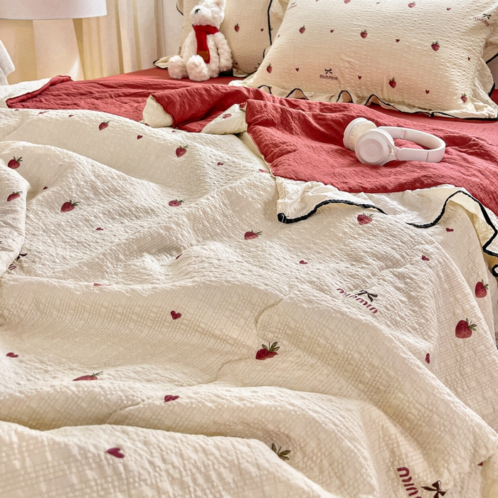 91家纺网 家纺一手货源 找家纺 （总）利禾家纺 2026新款法式花边泡芙纱夏被四件套