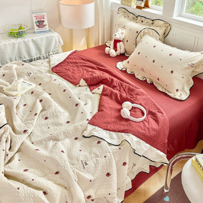 91家纺网 家纺一手货源 找家纺 （总）利禾家纺 2026新款法式花边泡芙纱夏被四件套