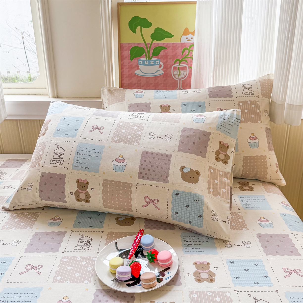 91家纺网 家纺一手货源 找家纺 晨晨家纺 2026春夏新款小清新全棉纯棉印花床单三件套 饼干熊