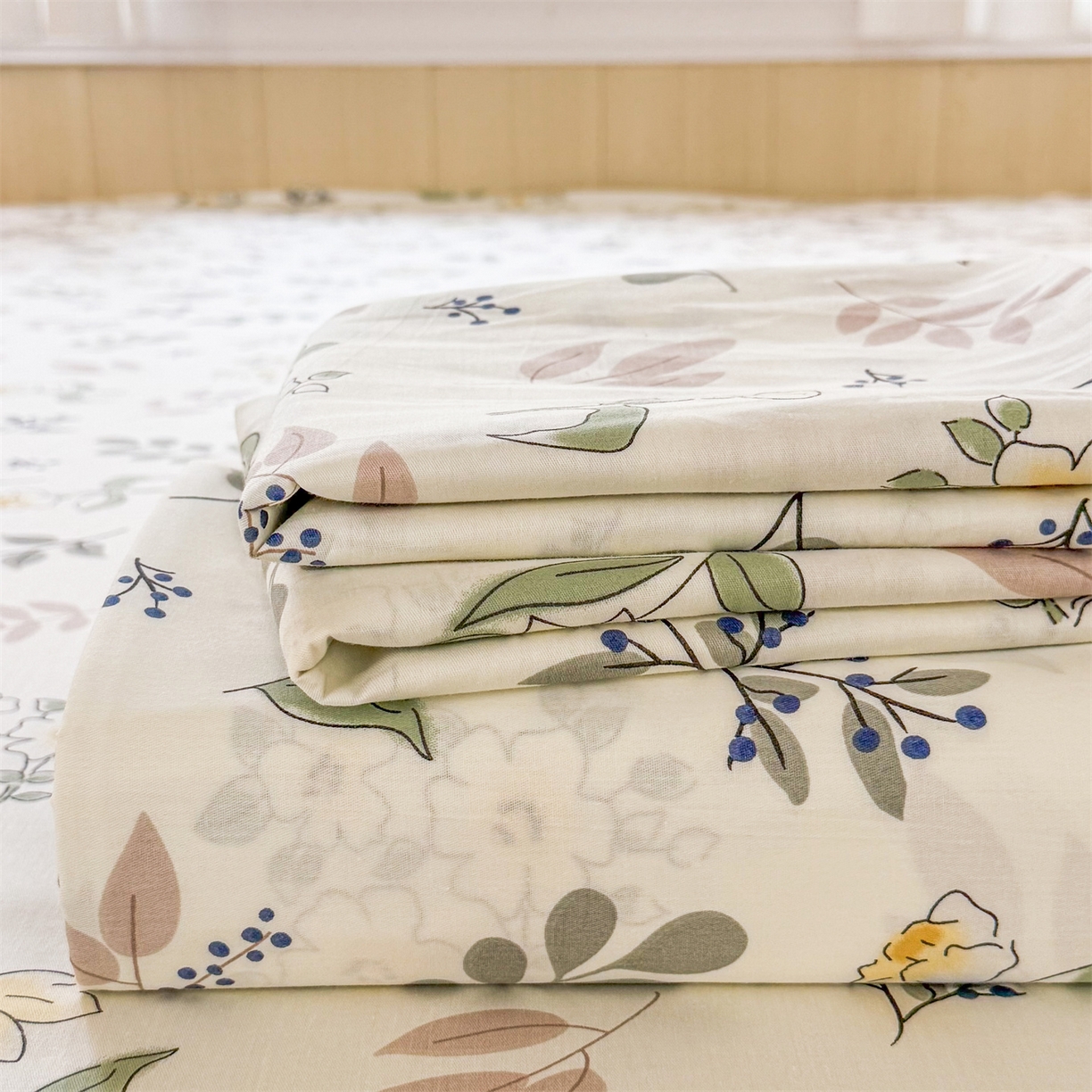 91家纺网 家纺一手货源 找家纺 晨晨家纺 2026春夏新款小清新全棉纯棉印花床单三件套 花韵