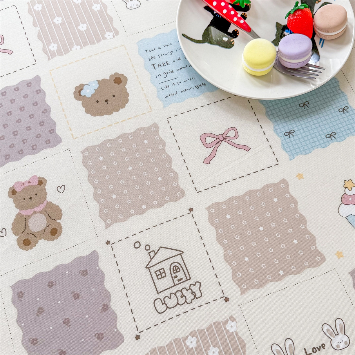 91家纺网 家纺一手货源 找家纺 晨晨家纺 2026春夏新款小清新全棉纯棉印花床单三件套 饼干熊