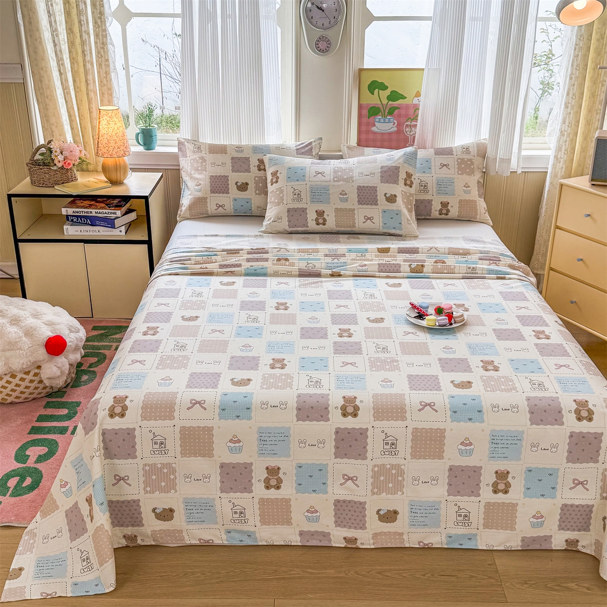 91家纺网 家纺一手货源 找家纺 晨晨家纺 2026春夏新款小清新全棉纯棉印花床单三件套 饼干熊