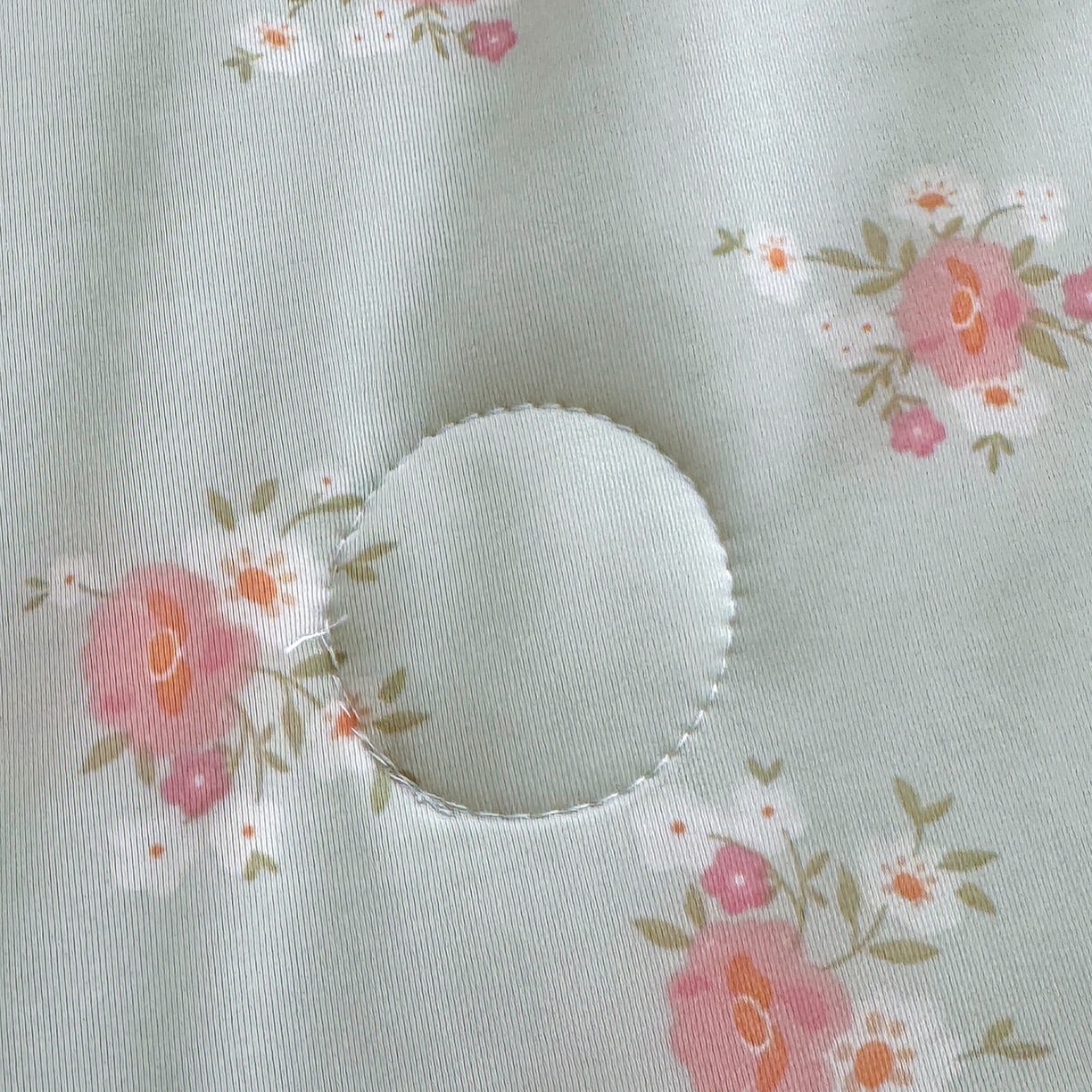 91家纺网 家纺一手货源 找家纺 弗苓家纺 2026新款麻绳款锦氨凉感丝夏被夏凉被空调被 春意