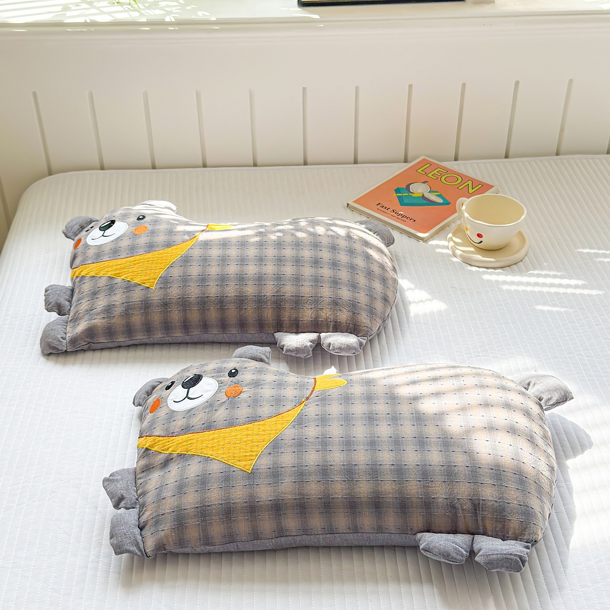 91家纺网 家纺一手货源 找家纺 （总）梦叶草 2026新款全棉贴布绣哈尼熊荞麦枕