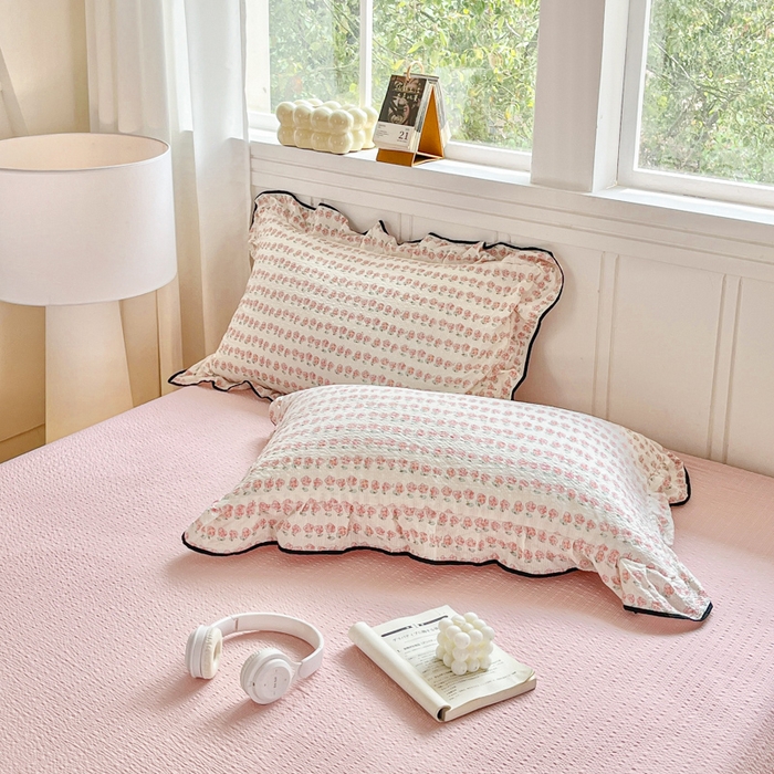 91家纺网 家纺一手货源 找家纺 利禾家纺 2026新款法式花边泡芙纱夏被四件套 花海