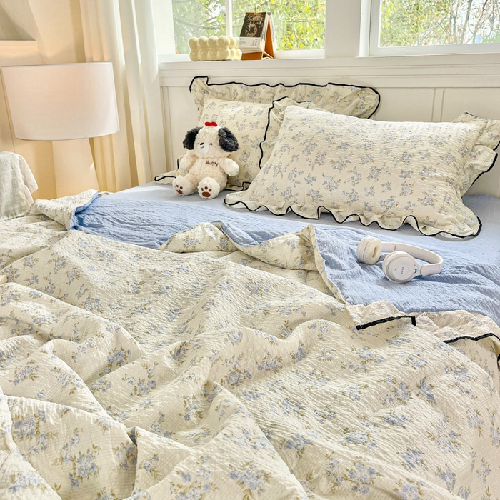 91家纺网 家纺一手货源 找家纺 利禾家纺 2026新款法式花边泡芙纱夏被四件套 兰花草