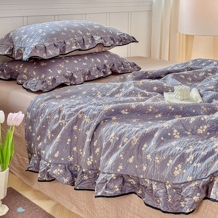 91家纺网 家纺一手货源 找家纺 利禾家纺 2026新款法式花边泡芙纱夏被四件套 米兰灰