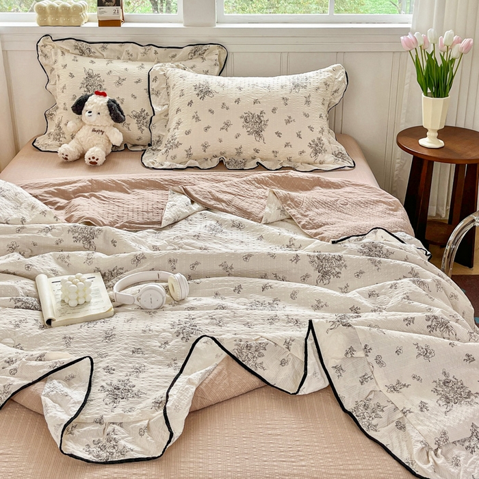 91家纺网 家纺一手货源 找家纺 利禾家纺 2026新款法式花边泡芙纱夏被四件套 南洋