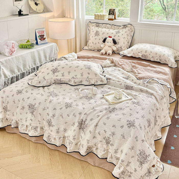 91家纺网 家纺一手货源 找家纺 利禾家纺 2026新款法式花边泡芙纱夏被四件套 南洋