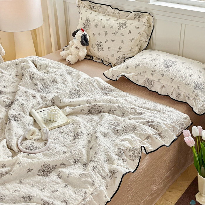 91家纺网 家纺一手货源 找家纺 利禾家纺 2026新款法式花边泡芙纱夏被四件套 南洋