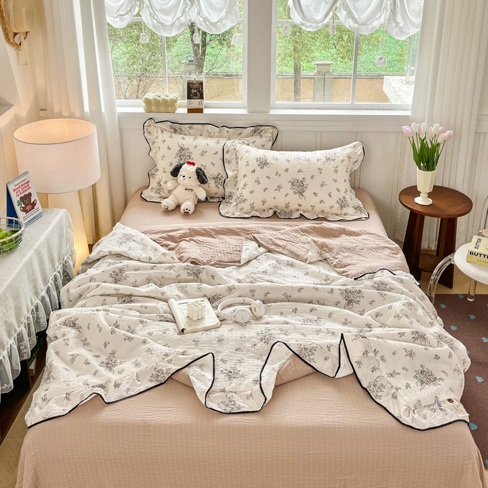 91家纺网 家纺一手货源 找家纺 利禾家纺 2026新款法式花边泡芙纱夏被四件套 南洋