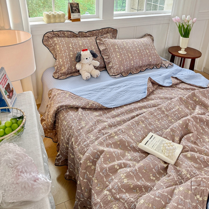 91家纺网 家纺一手货源 找家纺 利禾家纺 2026新款法式花边泡芙纱夏被四件套 情人节咖